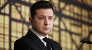 Ukrayna ile Rusya masaya oturuyor!