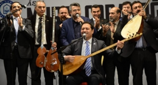 Âşık Murat Çobanoğlu Yıldırım’da anıldı