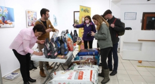 Bilet yerine mama aldılar
