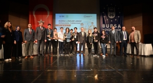 Bursa'da münazara turnuvasında şampiyon belirlendi