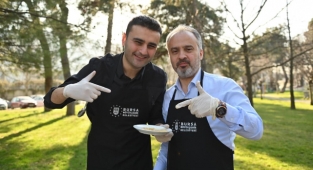 CZN Burak’ın Londra’daki ortağı Ronaldo