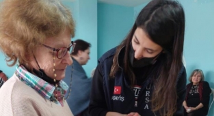 Engelli kadınlar polis koruması altında