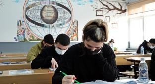 Gençler TYT provasında ter döktü