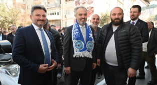 Güzelyalı’da yüzler gülüyor