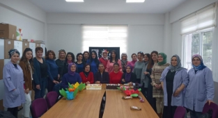 Kadın öğretmenlere sürpriz
