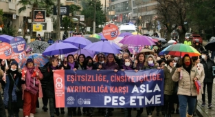 Kadınlar “Asla pes etme” dedi