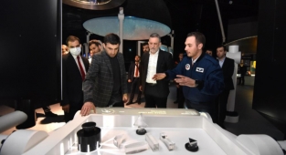 Selçuk Bayraktar GUHEM’i ziyaret etti