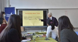 Yaptığı proje ile matematiği çocuklara sevdirdi