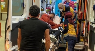 13 yaşındaki genç parkta bıçaklandı