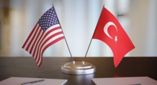ABD'de altı belediye tarafından resmen kabul edildi