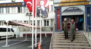 Atı aracına bağlayarak kilometrelerce koşturan şahsa gözaltı