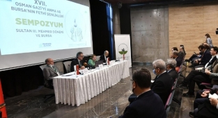 Fetih coşkusu sempozyumla taçlandı