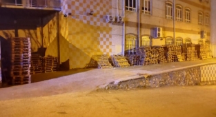 Gece bekçileri hırsızı suç üstü yakaladı