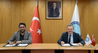 İş dünyası ile yakın ilişkiler öğrencilere staj katkısı sağlıyor