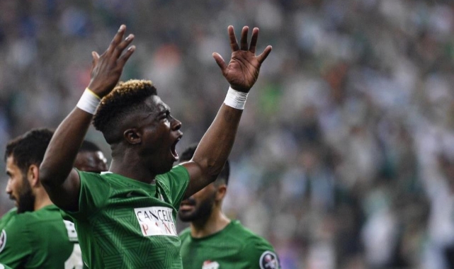 Joao Pedro'dan taraftara övgü