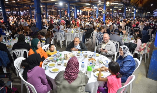 Karacabey'de iftar bereketi