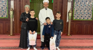 Moldovyalı aile Müslümanlığı seçti