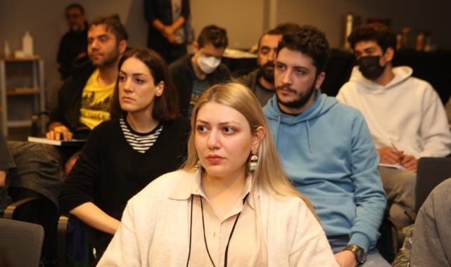 Nilüfer’de tiyatro dersleri başladı