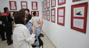 Ödül avcısı atölyede sergi zamanı