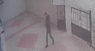 Pahalı bisikletleri gözüne kestirip çalıyor