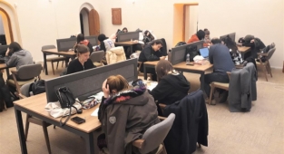 Tarihi hamam kütüphane oldu