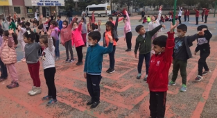 Yaklaşık 18 milyon öğrenci için ara tatil bugün başlıyor