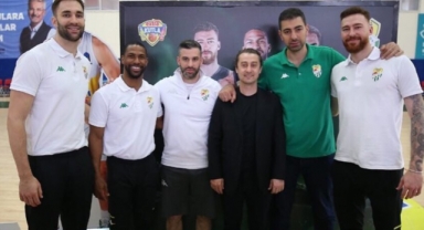 Bursaspor Basketbol Takımında üç imza
