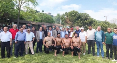 Büyükşehir Belediyesporlu güreşçiler ‘Er Meydanı’nda rakip tanımadı
