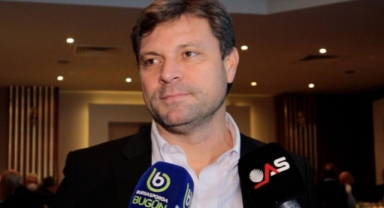 Ertuğrul Sağlam: “Yiğit düştüğü yerden kalkar”