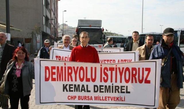 Eski milletvekili Kemal Demirel için tören yapıldı