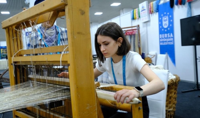 HOMETEX’in gözdesi Bursa İpeği