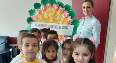 İlkokul öğrencilerinin maskeleri çiçek açtı