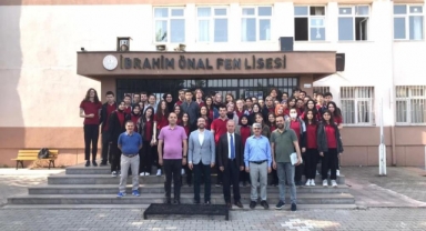 Mustafakemalpaşa Belediyesinden YGS'ye hazırlanan öğrencilere destek