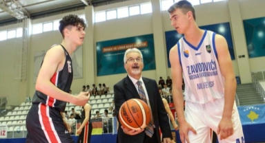 Nilüfer’de ‘Kardeş Kentler Basketbol Turnuvası’ başladı