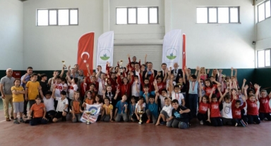 Satranç tutkunları ödüllerine kavuştu