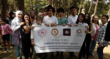 Uçurtmalar organ bağışına dikkat çekmek için uçtu