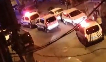 'Yan bakma' kavgasında ortalık karıştı
