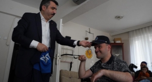 Yıldırım'ın en özel zabıtasına başkan Yılmaz'dan bayram ziyareti