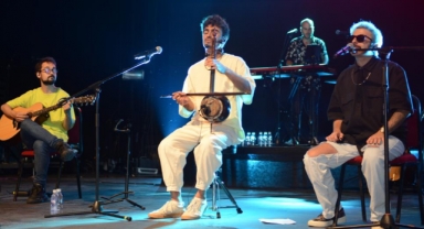 Açıkhava'da Mark Eliyahu rüzgarı