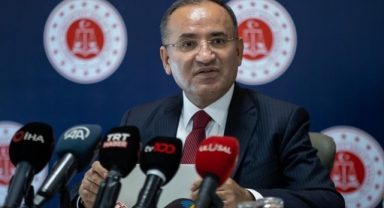 Bakan Bozdağ: 'Fahiş kira artışlarını oran üzerinden belirleyeceğiz'