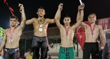 BBB'lu yağlı güreşçilerden 4 organizasyonda 10 madalya