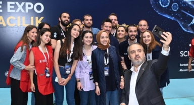 Bilim meraklıları ödüllerine kavuştu
