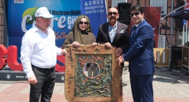 Bursa'da atıktan sanata çevreci dönüşüm