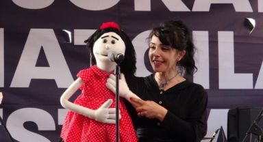 Bursa'da sanat sokağa taştı