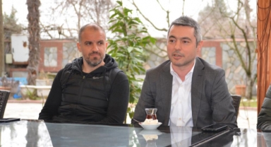 Bursaspor’da teknik direktör belirsizliği sürüyor