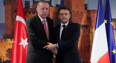 Cumhurbaşkanı Erdoğan, Macron ile görüştü