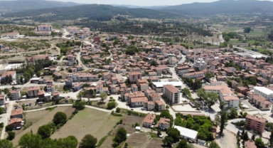 Elinde kalan son taşlara müşteri arıyor
