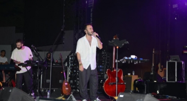 Festivalde “Yüzyüzeyken Konuşuruz” fırtınası esti