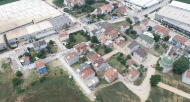İnegöl'de 12 sokakta yol kaplama çalışmaları yapılıyor