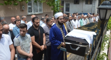 Kene kurbanı arkeolog Murat Kurt defnedildi